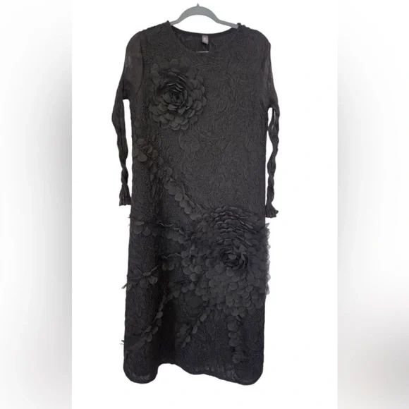 Black Floral dress - Picture 2 of 5